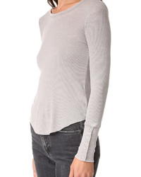 Женская белая футболка от Chaser