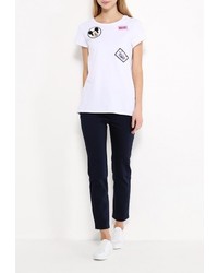 Женская белая футболка от CHIC