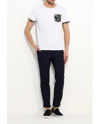 Мужская белая футболка от D-struct