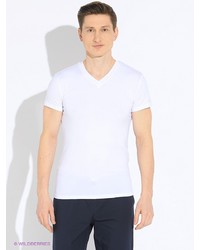 Мужская белая футболка от DOCTOR E