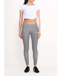 Женская белая футболка от Emdi