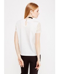 Женская белая футболка от Lusio