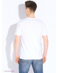 Мужская белая футболка от MEXX