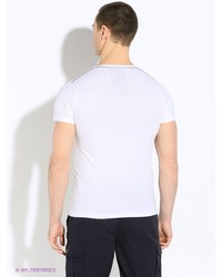 Мужская белая футболка от Mezaguz