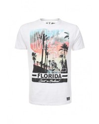 Мужская белая футболка от Mezaguz