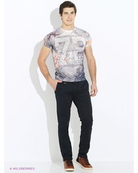 Мужская белая футболка от Mezaguz