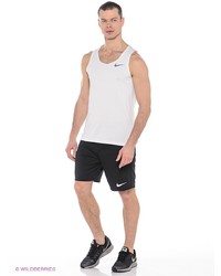 Мужская белая футболка от Nike