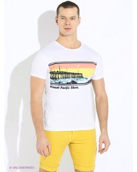 Мужская белая футболка от Oodji