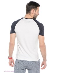 Мужская белая футболка от Oodji