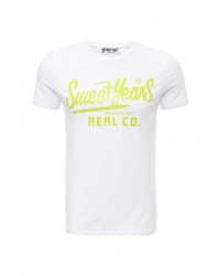 Мужская белая футболка от Sweet years