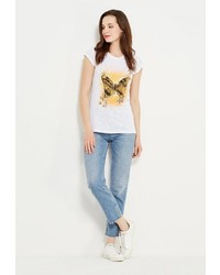 Женская белая футболка от Sweet Years