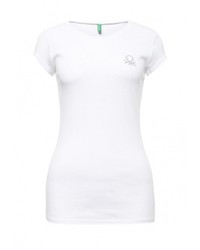 Женская белая футболка от United Colors of Benetton