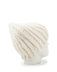 Женская белая шапка от Fete