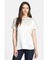 Белая шелковая футболка с круглым вырезом