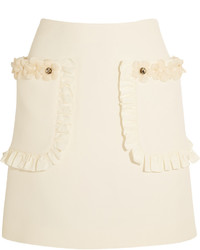 Белая шелковая юбка с украшением от Fendi