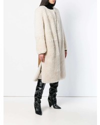 Белая шуба от Liska