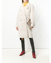 Белая шуба от Yves Salomon