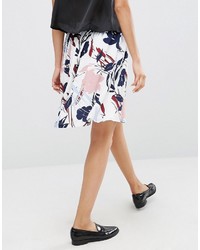 Белая юбка от Minimum