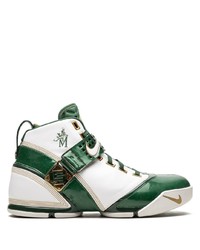 Мужские бело-зеленые кожаные кроссовки от Nike
