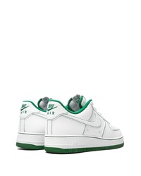 Мужские бело-зеленые кожаные низкие кеды от Nike