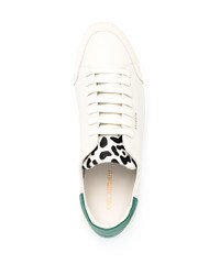 Мужские бело-зеленые кожаные низкие кеды от Axel Arigato