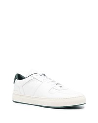 Мужские бело-зеленые кожаные низкие кеды от Common Projects