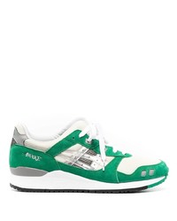 Мужские бело-зеленые кроссовки от Asics