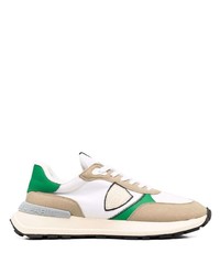 Мужские бело-зеленые кроссовки от Philippe Model Paris