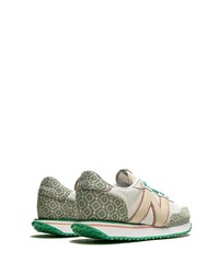 Мужские бело-зеленые кроссовки от New Balance