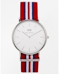 Мужские бело-красно-синие часы из плотной ткани в горизонтальную полоску от Daniel Wellington