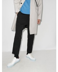 Мужские бело-красные кожаные низкие кеды от Axel Arigato