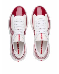 Мужские бело-красные кроссовки от Prada