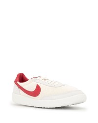 Мужские бело-красные низкие кеды из плотной ткани от Nike