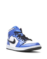 Мужские бело-синие кожаные высокие кеды от Jordan