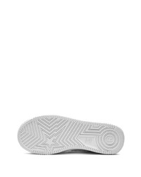 Мужские бело-синие кожаные низкие кеды от A Bathing Ape