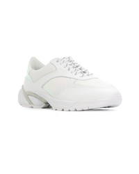 Мужские бело-синие кроссовки от Axel Arigato