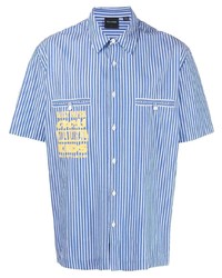 Мужская бело-синяя рубашка с коротким рукавом в вертикальную полоску от Daily Paper