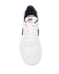 Мужские бело-темно-синие низкие кеды из плотной ткани от Nike