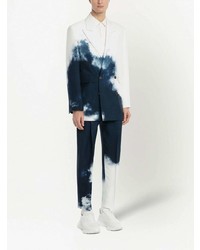 Мужской бело-темно-синий двубортный пиджак с принтом тай-дай от Alexander McQueen