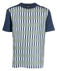 Мужская бело-темно-синяя футболка с круглым вырезом в вертикальную полоску от Giorgio Armani
