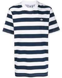 Мужская бело-темно-синяя футболка с круглым вырезом в горизонтальную полоску от adidas