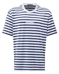 Мужская бело-темно-синяя футболка с круглым вырезом в горизонтальную полоску от Mastermind Japan
