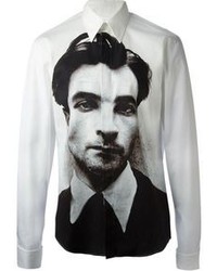 Мужская бело-черная классическая рубашка с принтом от Alexander McQueen