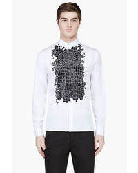 Мужская бело-черная классическая рубашка с принтом от Kris Van Assche