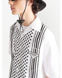 Мужская бело-черная рубашка с коротким рукавом в горошек от Prada