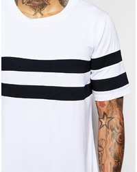 Мужская бело-черная футболка с круглым вырезом в горизонтальную полоску