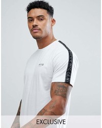 Мужская бело-черная футболка с круглым вырезом в горизонтальную полоску