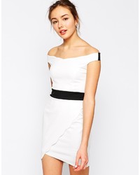 Бело-черное облегающее платье