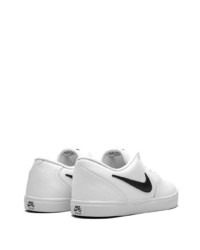 Мужские бело-черные кожаные низкие кеды от Nike