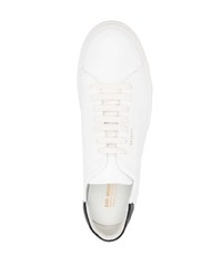 Мужские бело-черные кожаные низкие кеды от Axel Arigato